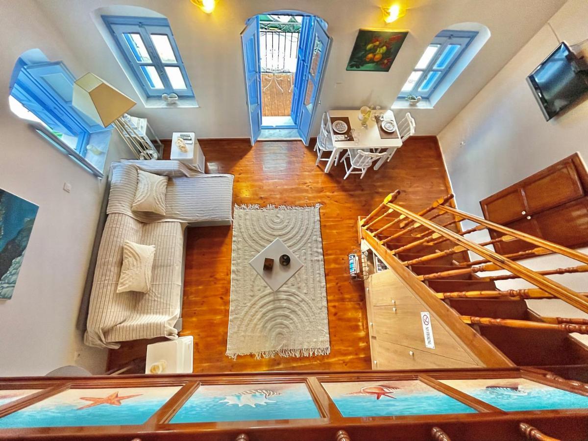 Nikolakis, Seafront - Harbor View Apartment Sými Luaran gambar